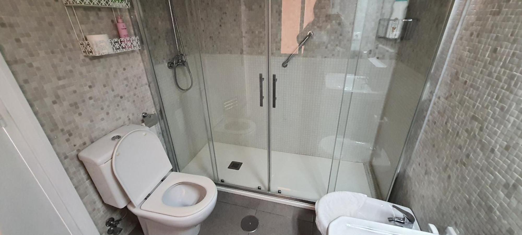 Apartamento Piso con piscina frente a la playa en Fuengirola Exterior foto
